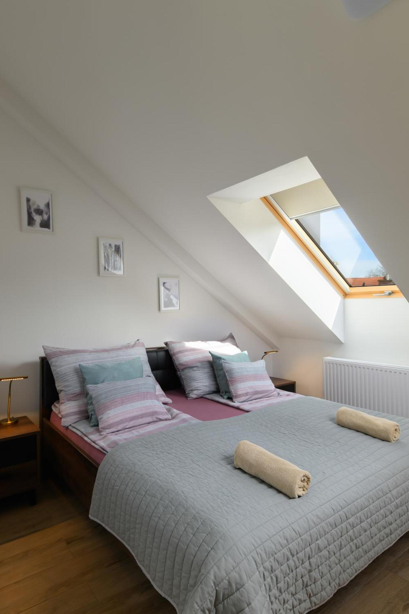 Domino Suite Eger Extérieur photo